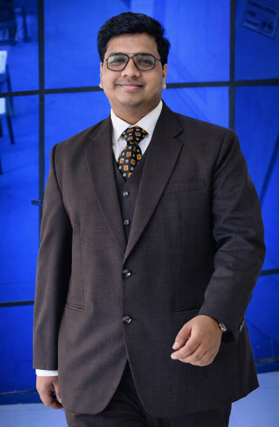 accura finance director